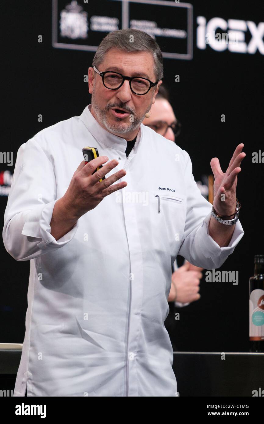 Madrid, Spagna. 30 gennaio 2024. Chef spagnolo Joan Roca di El Celler de CAN Roca durante l'edizione del congresso gastronomico internazionale di Madrid, Madrid 30 gennaio 2024 Spagna (foto di Oscar Gonzalez/Sipa USA) (foto di Oscar Gonzalez/Sipa USA) credito: SIPA USA/Alamy Live News Foto Stock