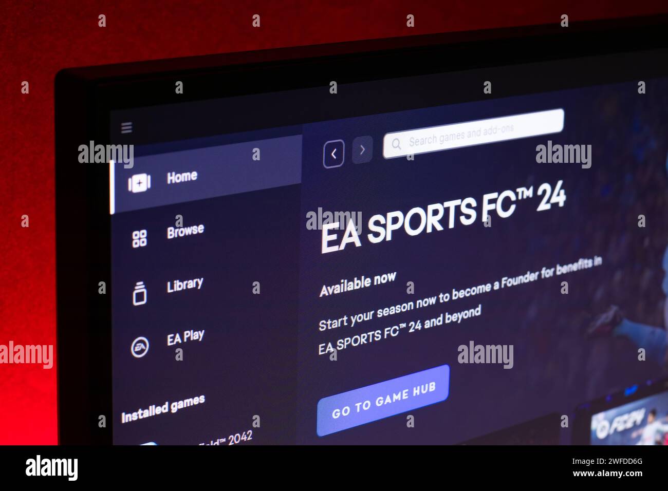 Dnipro, Ucraina, 2 ottobre 2023: Primo piano del logo EA FC 24 nell'applicazione EA Sports. EA Application è una piattaforma di gioco online. Foto Stock