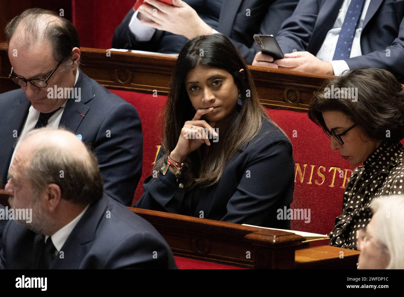 Parigi, Francia. 28 gennaio 2024. La portavoce del governo francese Prisca Thevenot partecipa al discorso del primo ministro francese Gabriel Attal all'Assemblea Nazionale di Parigi, 30 gennaio 2024. Francia. David NIVIERE/ABACAPRESS.COM credito: Abaca Press/Alamy Live News Foto Stock