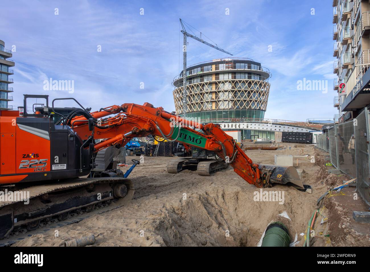 Edificio per eventi e locali, casinò, hotel e ristorante nella località balneare di Middelkerke lungo la costa del Mare del Nord, Fiandre occidentali, Belgio Foto Stock