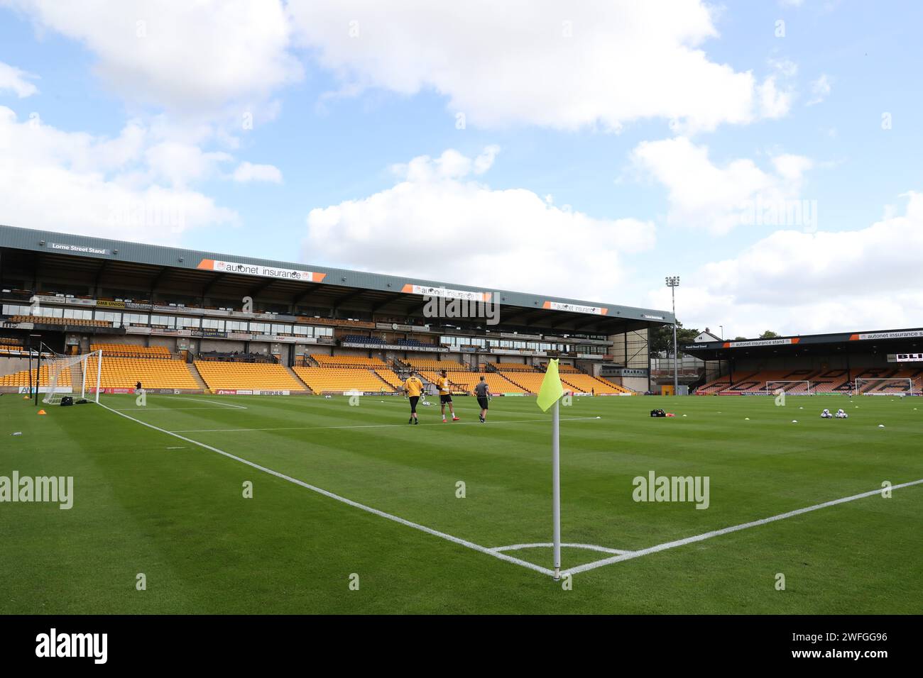 Vista generale del vale Park, sede del Port vale Football Club. L'ex cantante Take That e tifoso della vale sta progettando di acquistare la squadra di calcio del campionato uno. Foto Stock