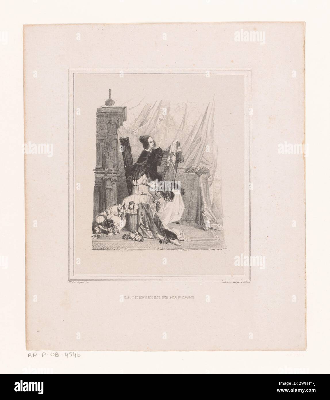 Donna con indumenti, Wijnand Nuijen, 1823 - 1839 stampa Una donna seduta su una sedia a un tavolo è impegnata con vari capi di abbigliamento. Ci sono due cesti accanto a lei. Giornale di Rotterdam. Figura seduta - AA - figura umana femminile. vestiti, costume Foto Stock