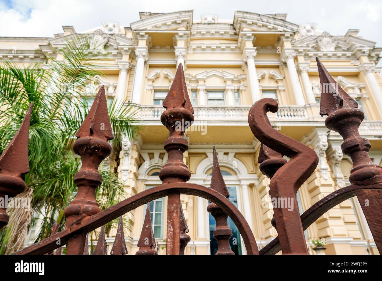 Merida Mexico, zona Paseo Montejo Centro, Museo regionale di Antropologia, Museo di antropologia della residenza di Palacio Canton, eclettica arte barocca francese Foto Stock