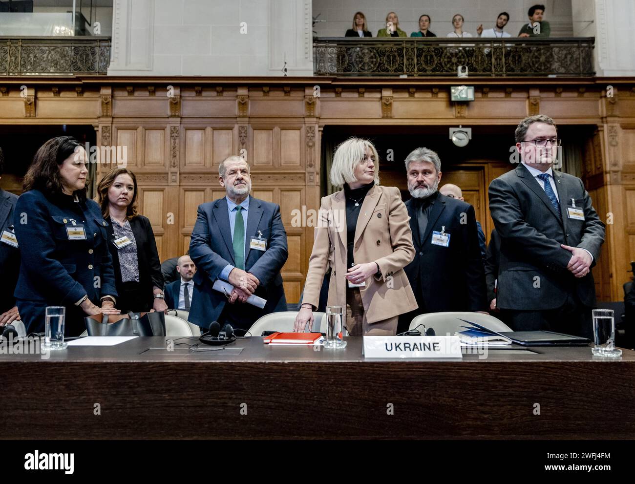 L'AIA - la delegazione Ucraina presso la Corte internazionale di giustizia prima della sentenza in una causa che l'Ucraina ha intentato contro la Russia nel 2017, anche per l'abbattimento del volo MH17. ANP REMKO DE WAAL netherlands Out - belgium Out Foto Stock