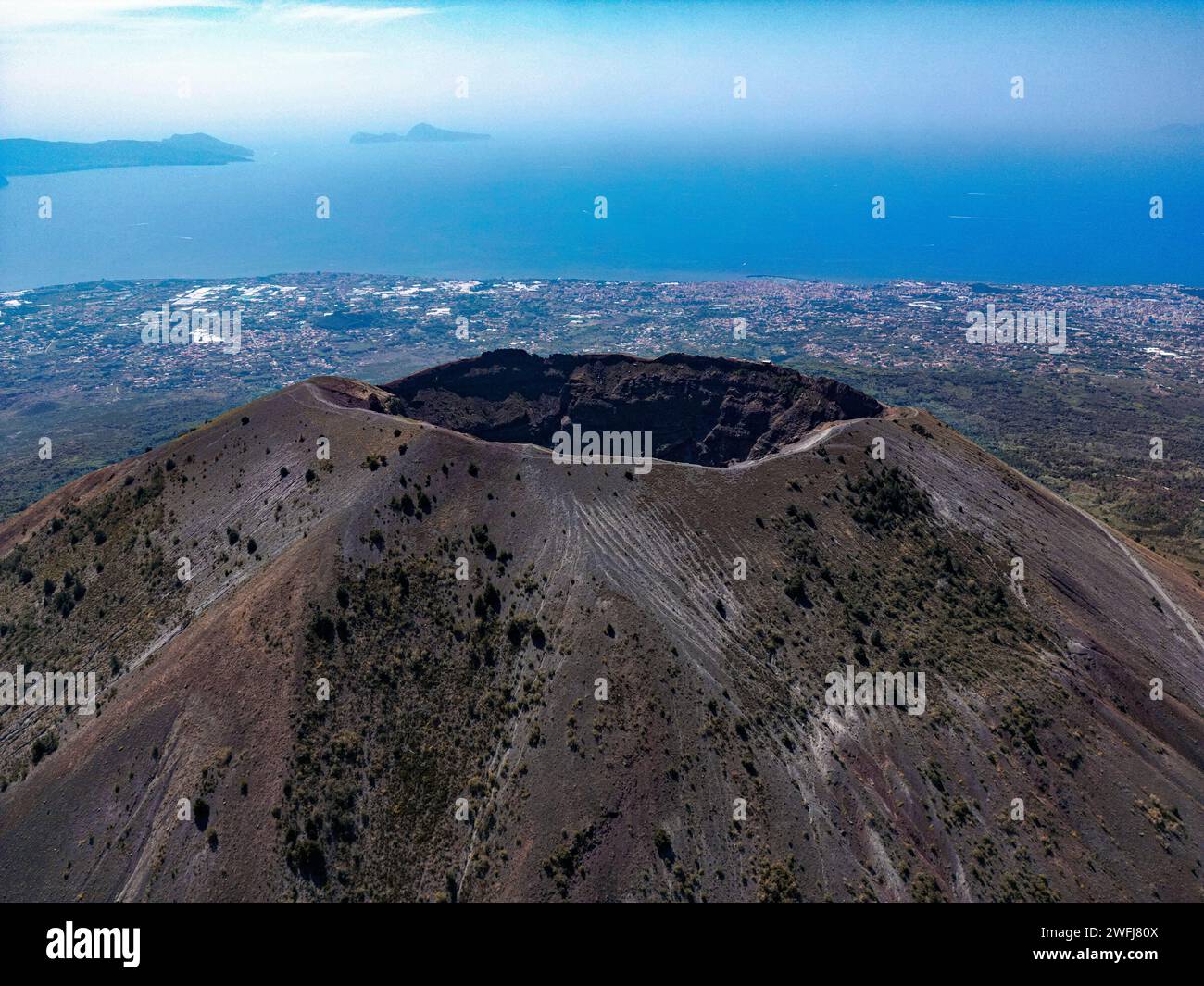 Il Vesuvio è una somma-uno stratovulcano situato sul Golfo di Napoli in Campania, Italia Foto Stock