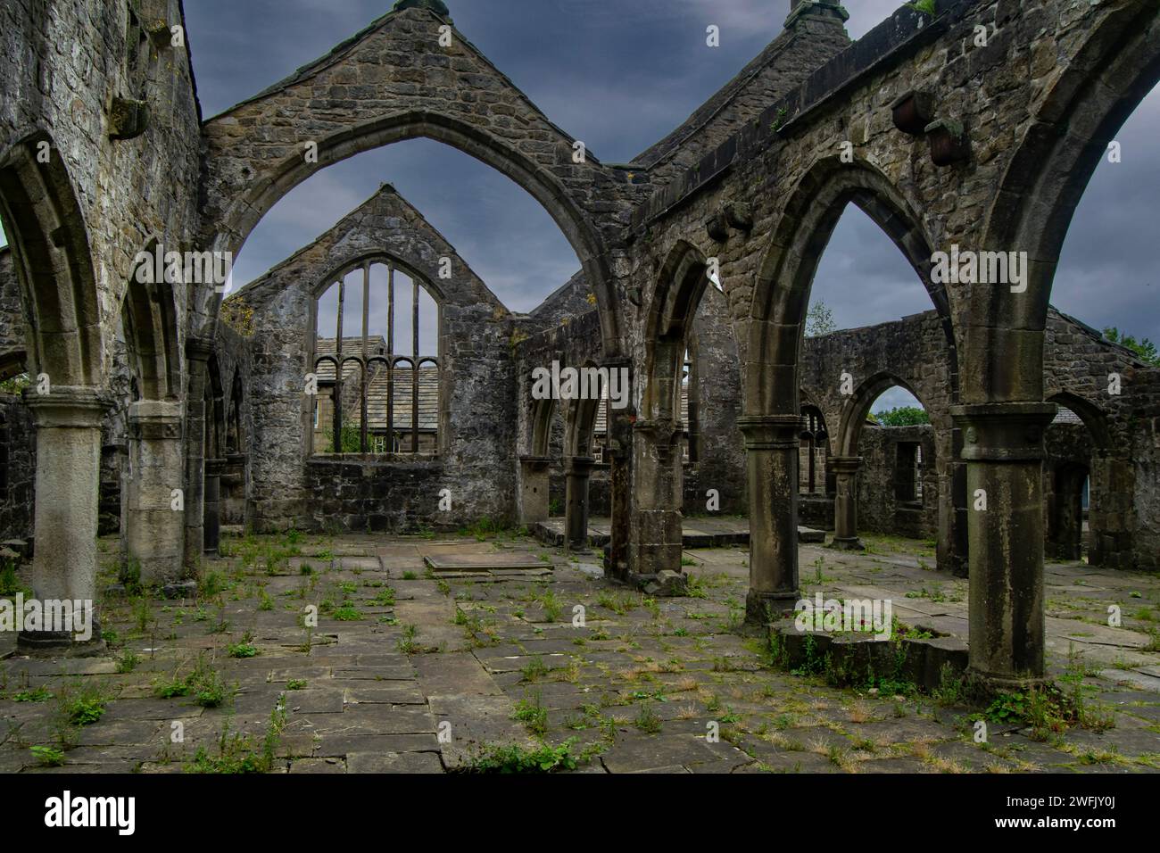 Rovine della chiesa di San Tommaso A Becket, Heptonstall Foto Stock