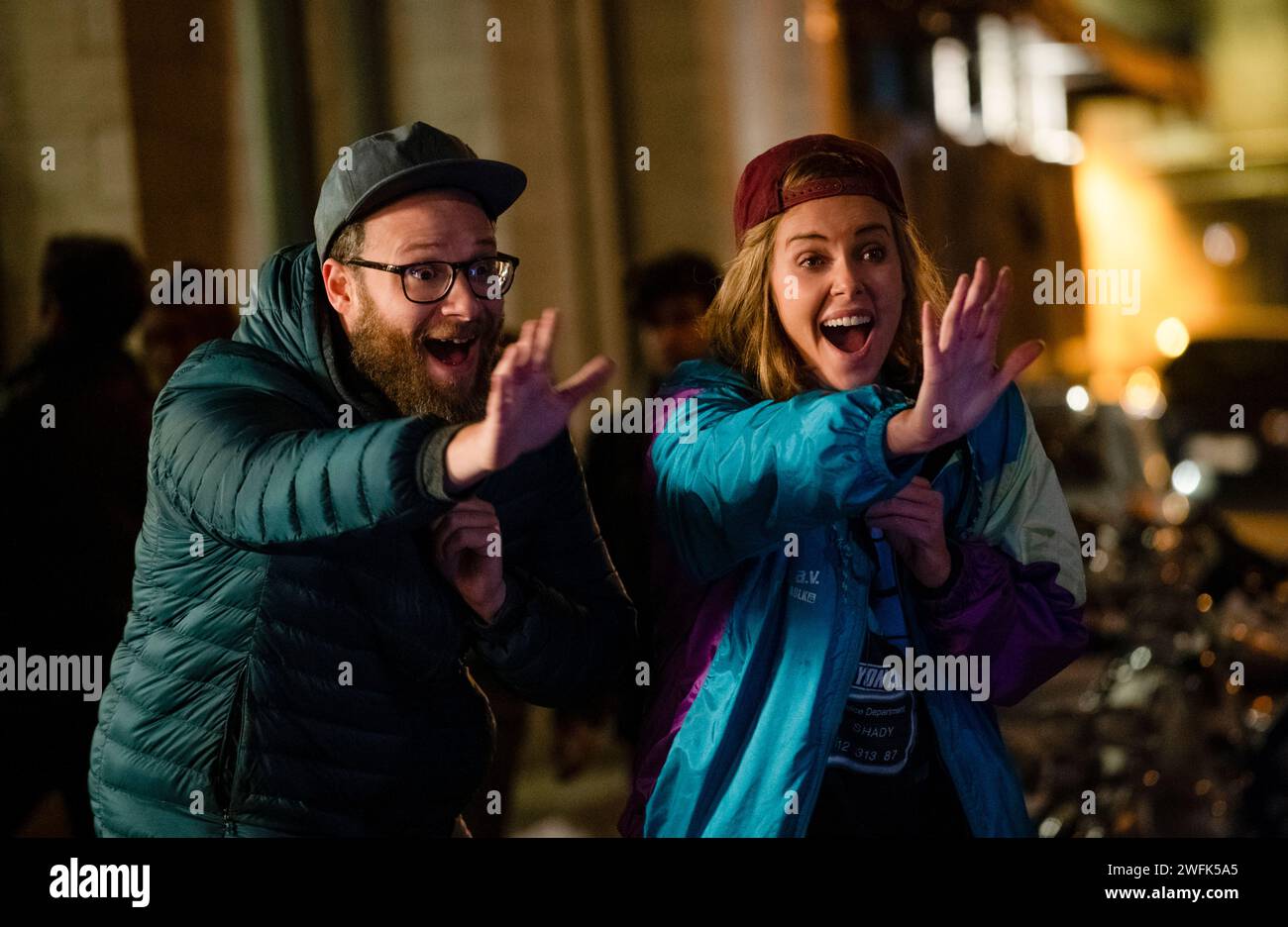 Long Shot (2019) diretto da Jonathan Levine e interpretato da Charlize Theron nel ruolo di Charlotte Field e Seth Rogen nel ruolo del giornalista Fred Flarsky che si riunisce con le sue crusca d'infanzia si prepara a candidarsi alla presidenza. Fotografia pubblicitaria ***SOLO USO EDITORIALE***. Credito: BFA / Philippe Bosse / Lionsgate Foto Stock