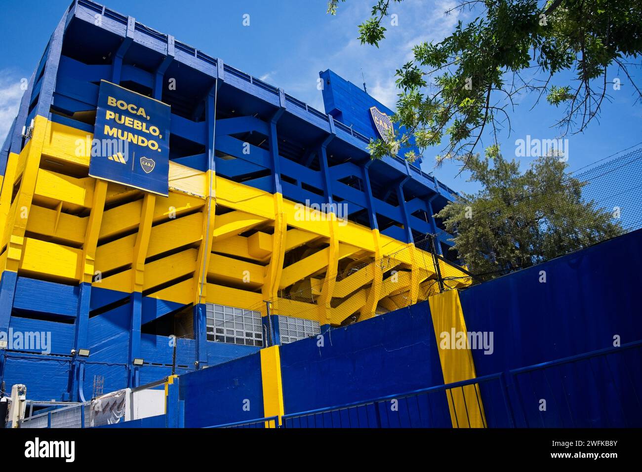 Il leggendario stadio la Bombonera, sede dell'amato Boca Juniors di Maradona. Foto Stock