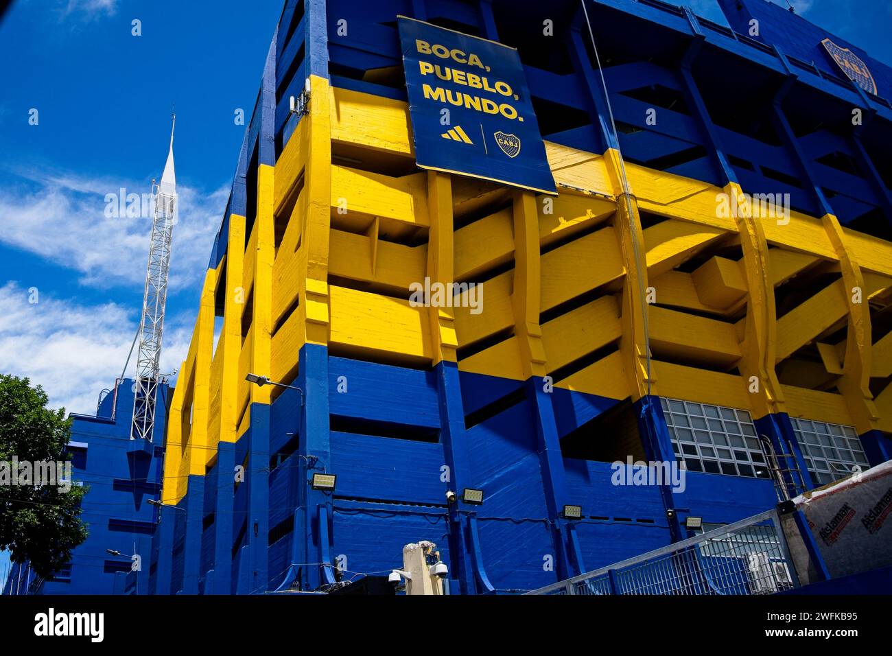 Il leggendario stadio la Bombonera, sede dell'amato Boca Juniors di Maradona. Foto Stock
