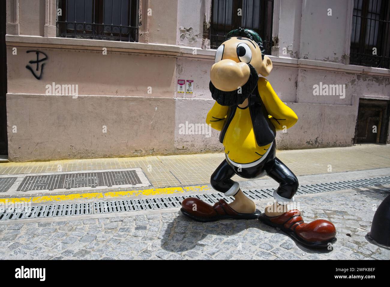Il Paseo de la Historieta è dedicato all'umorismo grafico argentino e presenta sculture di alcuni dei personaggi a fumetti più amati del paese. Foto Stock