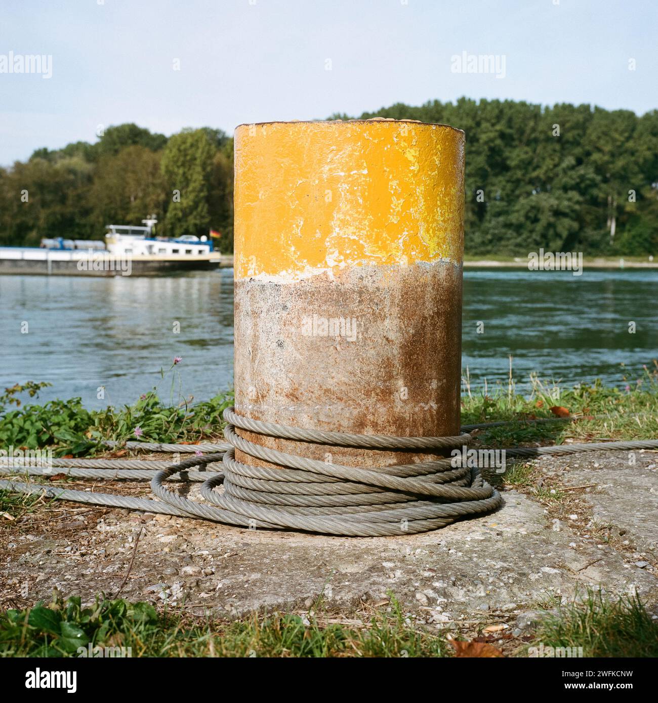 Rheinchilometro 373, Fähranleger Rheinfähre Leimersheim - Eggenstein-Leopoldshafen Foto Stock