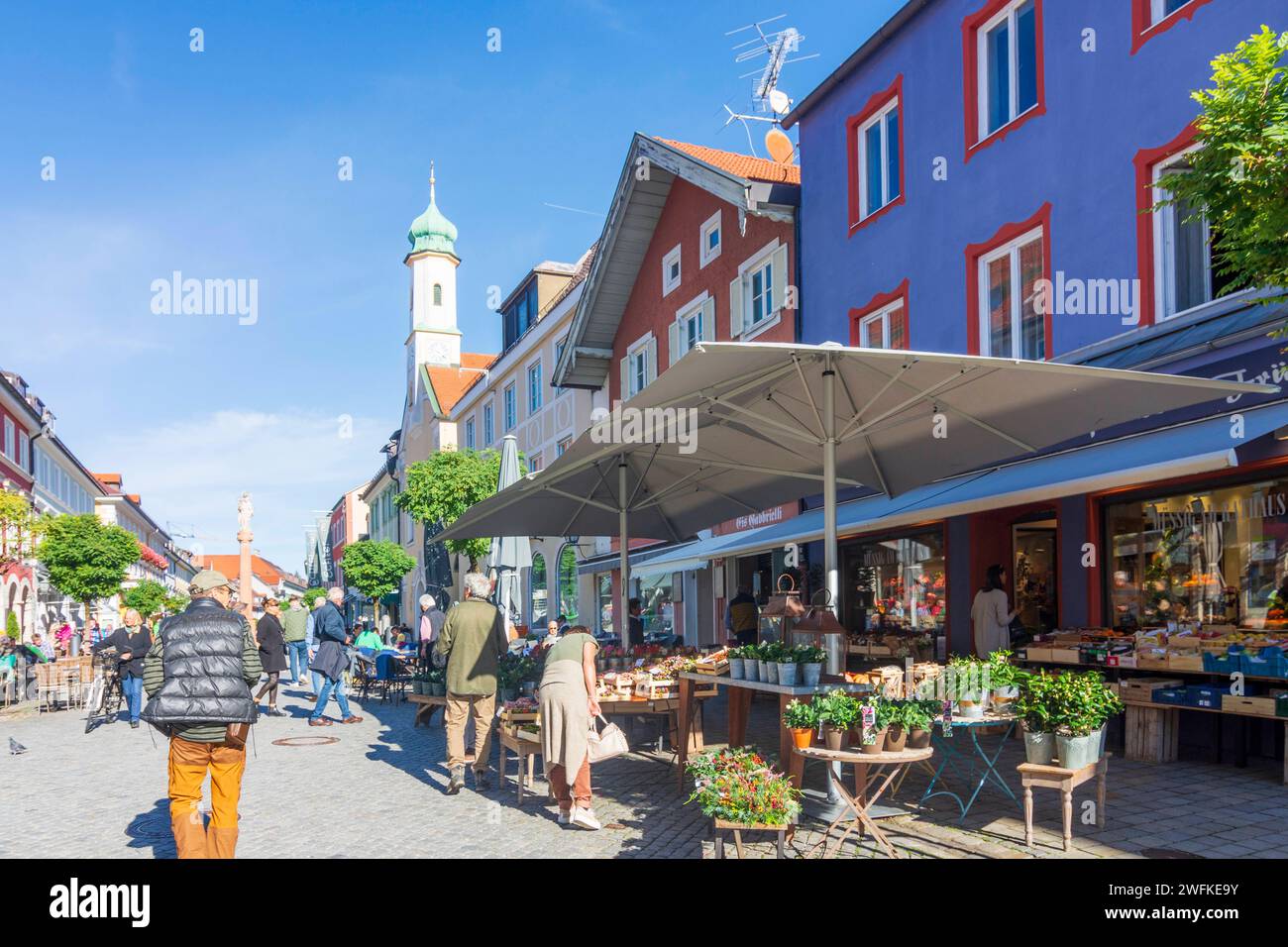 Centro storico, via Untermarkt, chiesa Maria-Hilf-Kirche Foto Stock