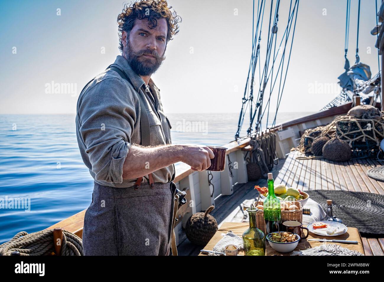 The Ministry of Ungentlemanly Warfare (2024) diretto da Guy Ritchie e interpretato da Henry Cavill nel ruolo di Gus March-Phillips. L'esercito britannico recluta un piccolo gruppo di soldati altamente qualificati per colpire le forze naziste dietro le linee nemiche durante la seconda guerra mondiale Fotografia pubblicitaria ***SOLO USO EDITORIALE***. Credito: BFA / Daniel Smith / Lionsgate Foto Stock