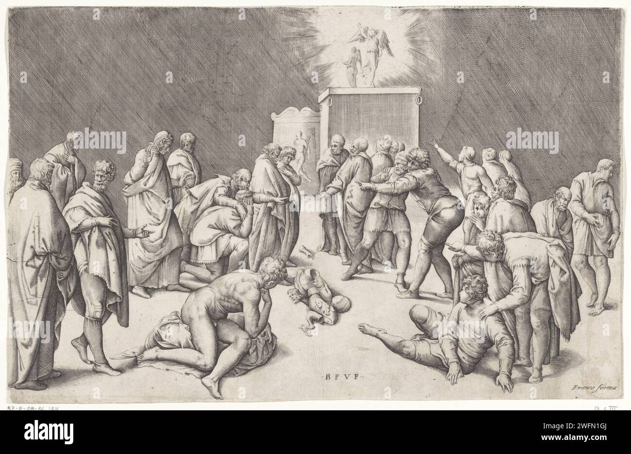 Ark des Covenant nel Tempio di Dagon, Battista Franco, 1520 - 1561 stampa The Philistines Place the Ark of the Covenant in the Temple of Dagon. Pezzi di un'immagine rotta giacciono sul pavimento. La carta italiana che incide la statua di Dagon ad Ashdod cade Foto Stock