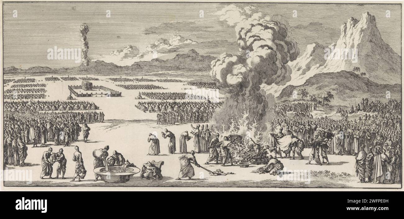 Sacrificio dalla giovane mucca rossa, Jan Luyken, 1705 stampa Amsterdam cartaceo inciso heifer. Sacrificio di animali  religione ebraica Foto Stock