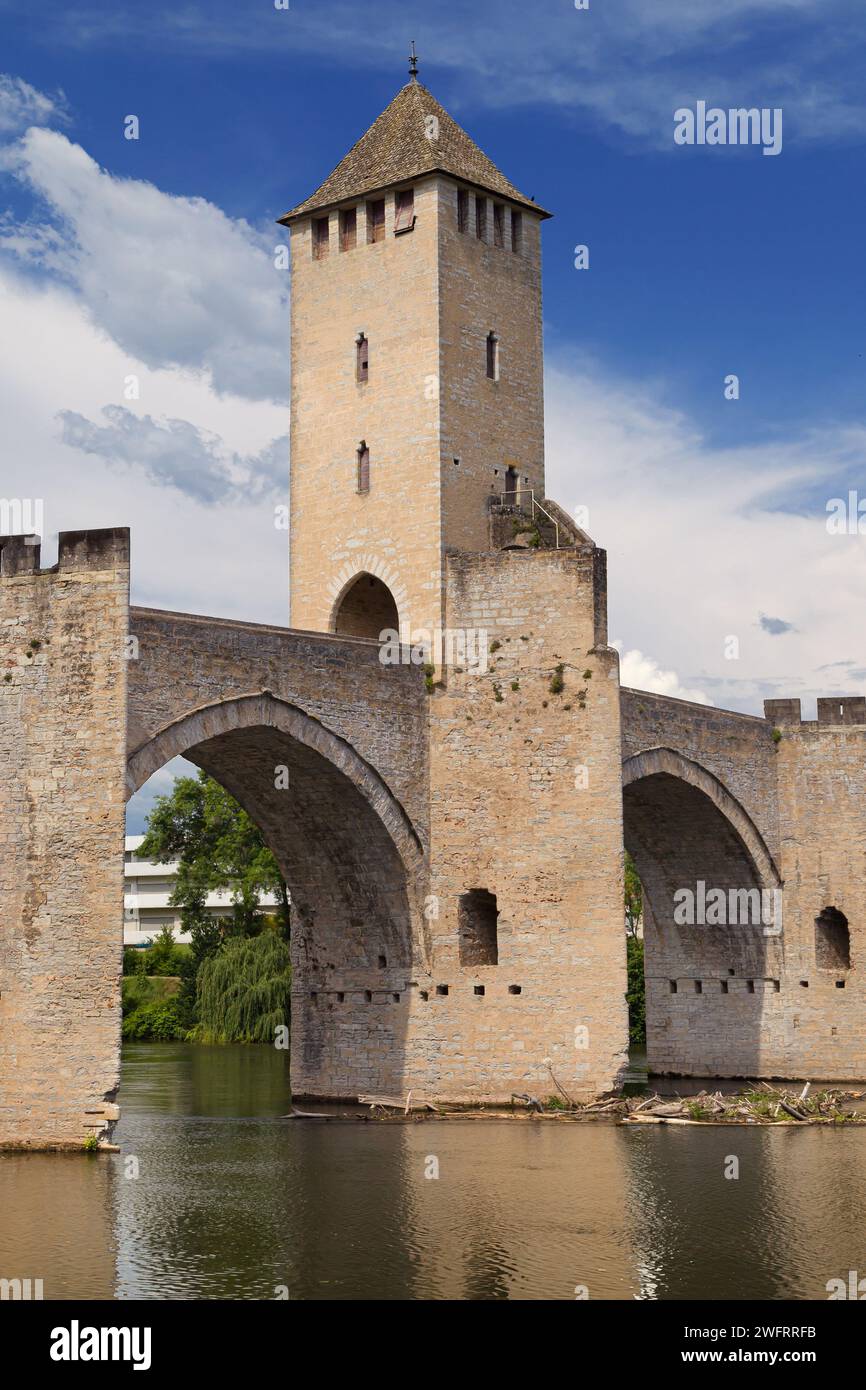 Torre Est di Pont Valentre, Cahors, Occitania, Francia. Foto Stock