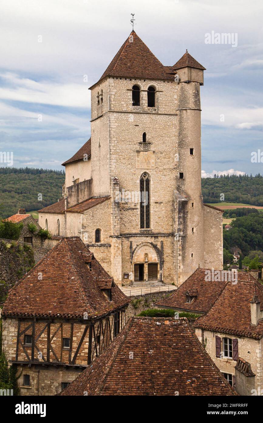 Chiesa Saint-Cirq-et-Sainte-Juliette a Saint-Cirq-Lapopie, Occitania, Francia. Foto Stock
