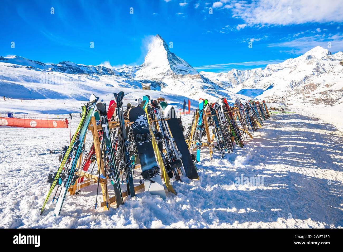Area sciistica di montagna del Cervino a Zermatt, regione del Vallese, nelle Alpi svizzere Foto Stock