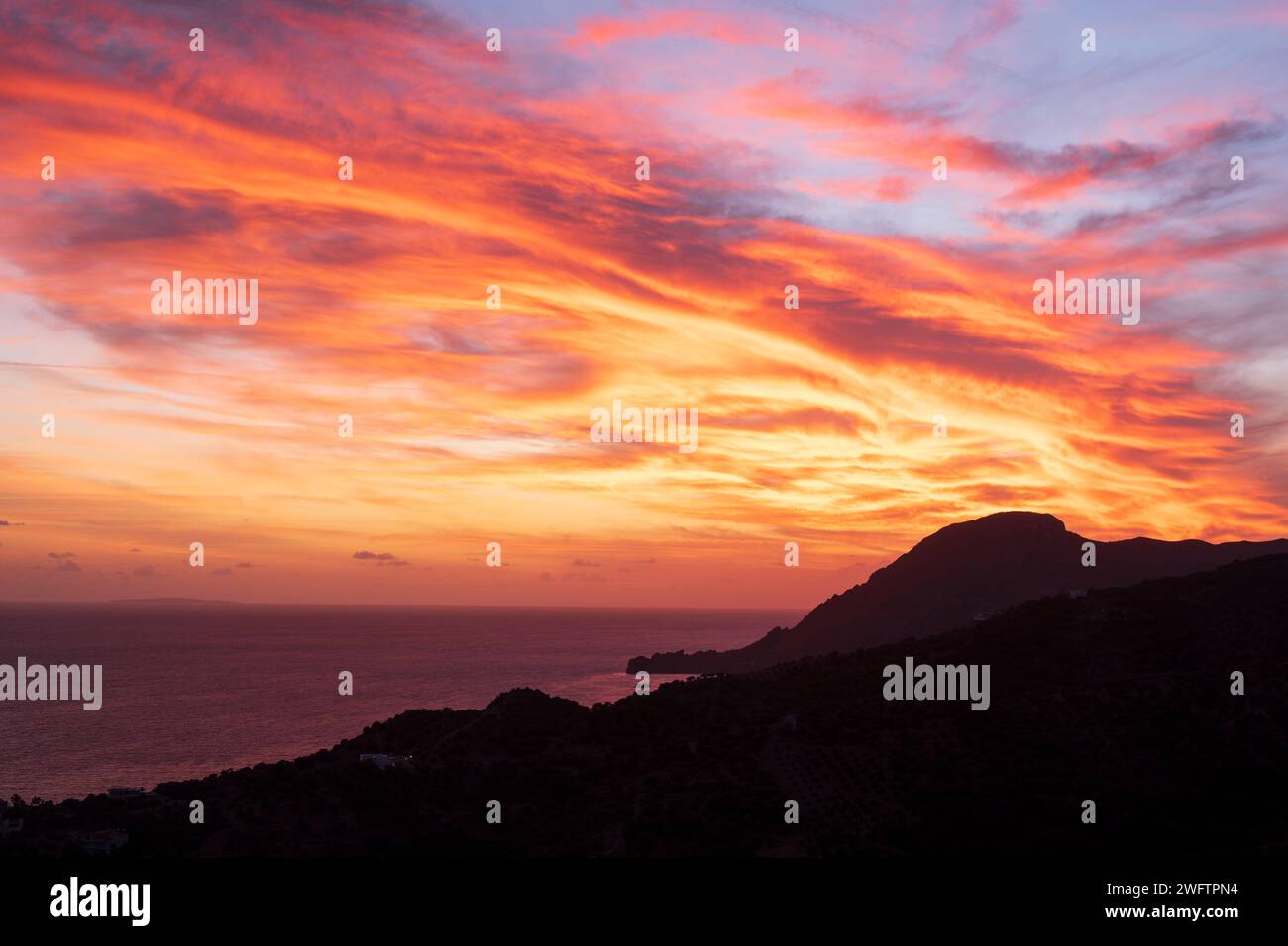 Tramonto spettacolare sulla costa di Plakias, costa sud di Creta Foto Stock