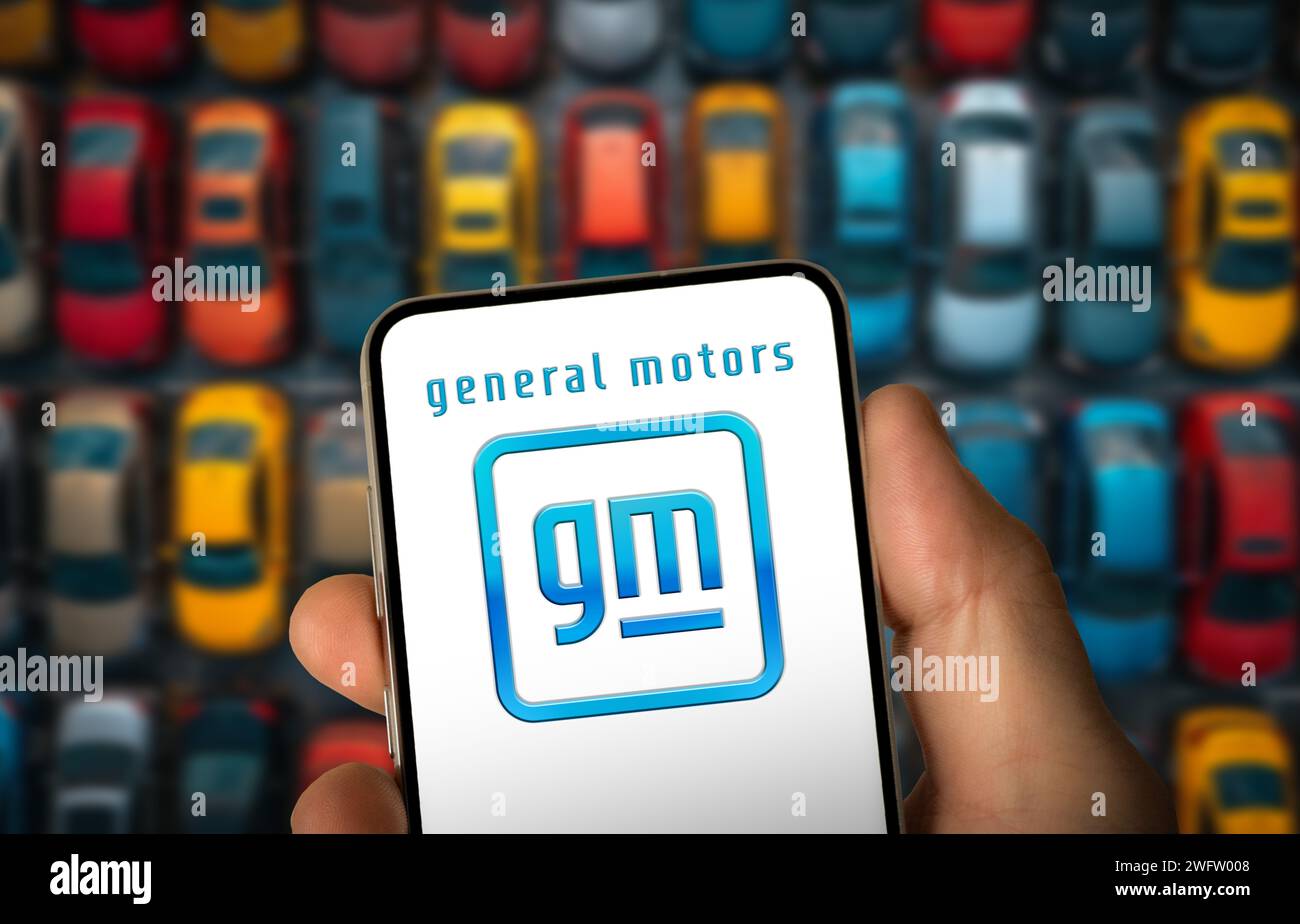 Logo dell'azienda automobilistica GM General Motors visualizzato sullo smartphone Foto Stock