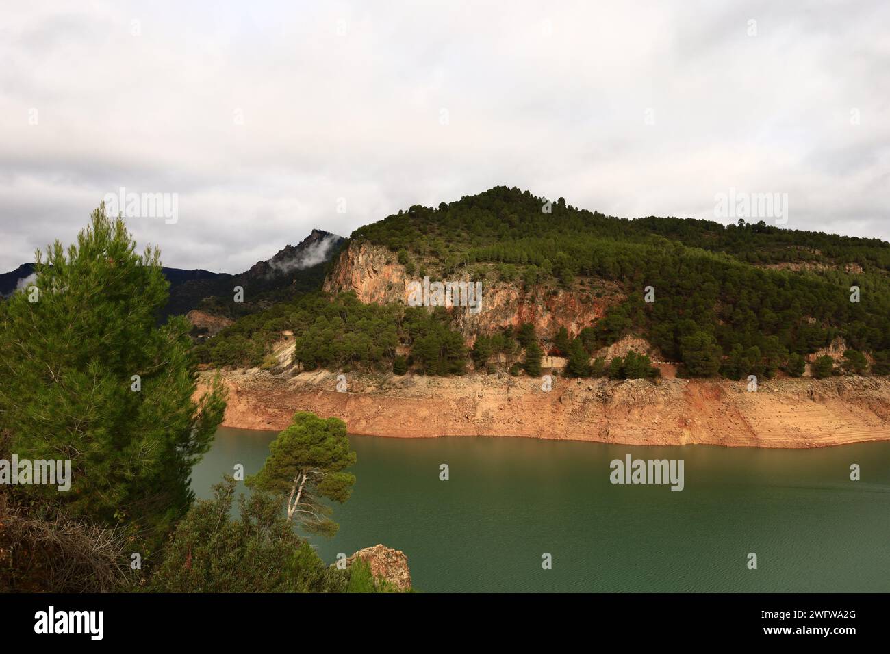 Il Parco Nazionale della Sierra Nevada è un parco nazionale situato nella Sierra Nevada all'interno delle province di Granada e Almería in Andalusia, Spagna Foto Stock