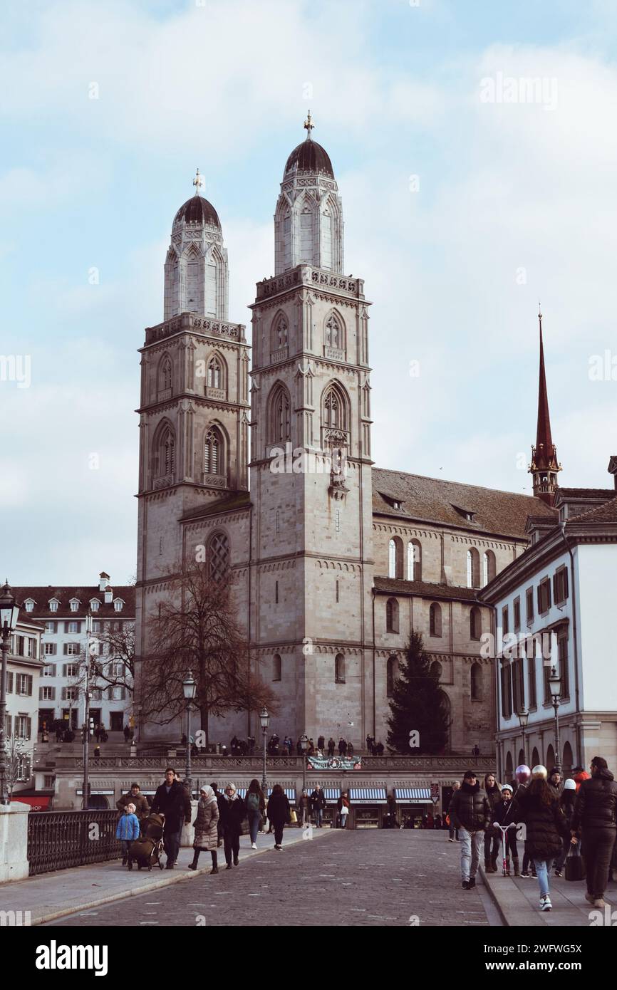 Foto scattata alla cattedrale di Zurigo in Svizzera il 19 novembre 2019 Foto Stock