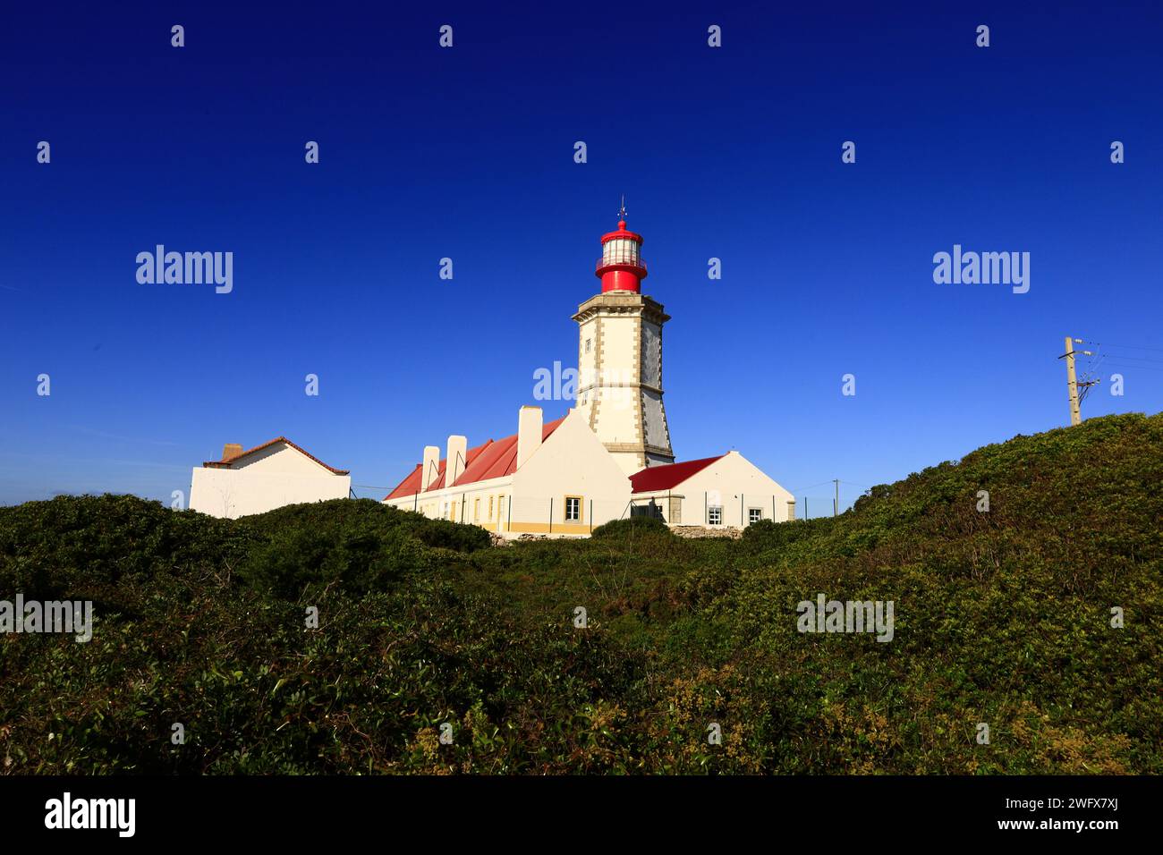 Capo Espichel è un capo situato sulla costa occidentale della parrocchia civile di Castelo, comune di Sesimbra, nel distretto portoghese di Setúbal Foto Stock