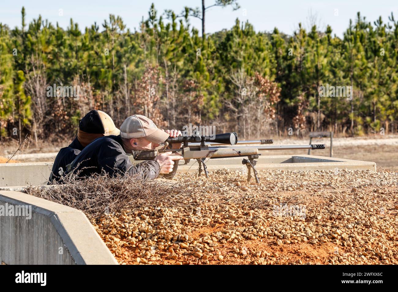 SPC. Dustin Carr e il sergente dello staff Jacob Blackburn, sia ...