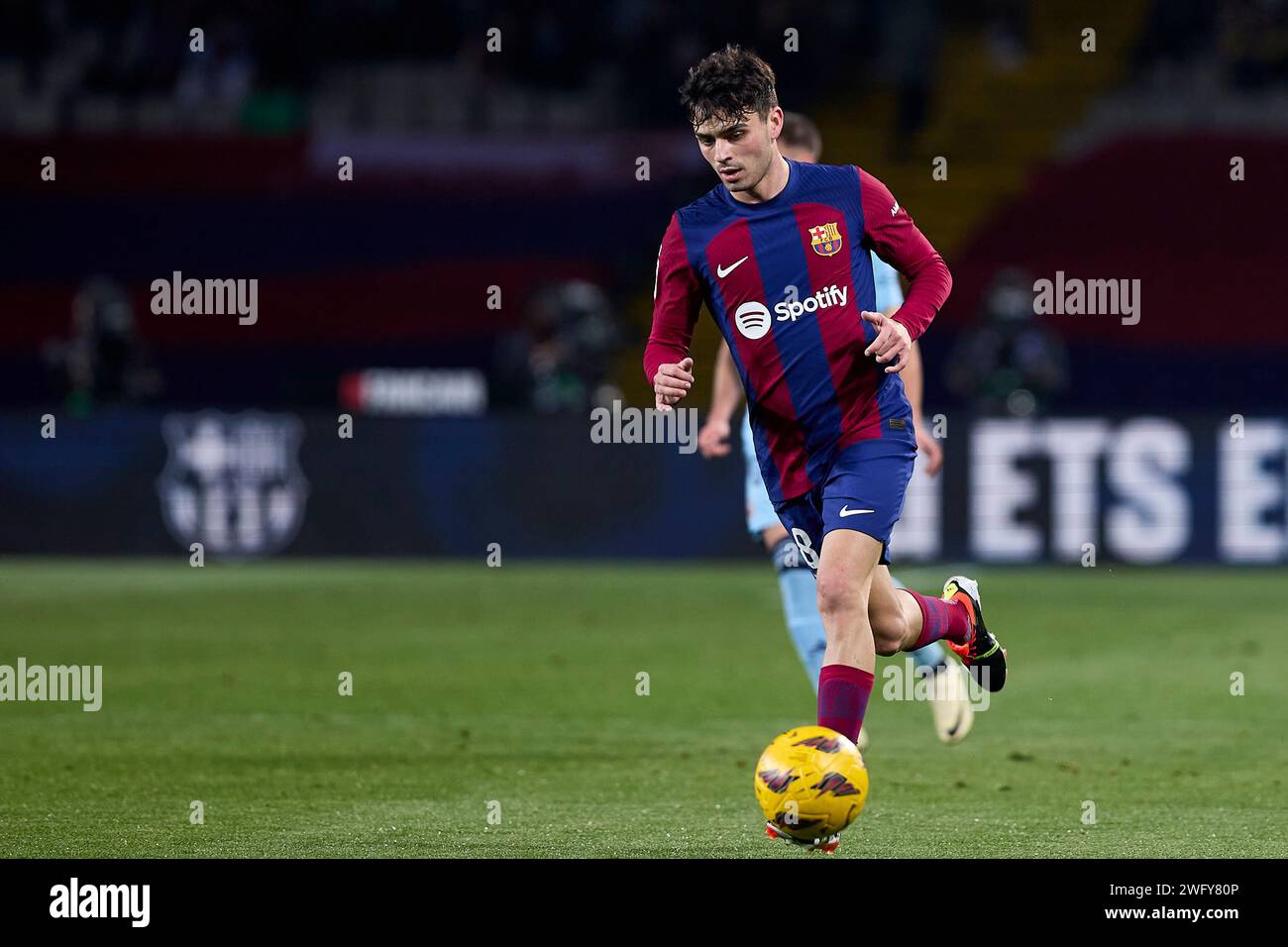 BARCELLONA, SPAGNA - GENNAIO 31: Pedri del FC Barcelona durante la partita la Liga EA Sports tra FC Barcelona e CA Osasuna all'Estadi Olimpic Lluis Companys il 31 gennaio 2024 a Barcellona, Spagna. Foto Stock