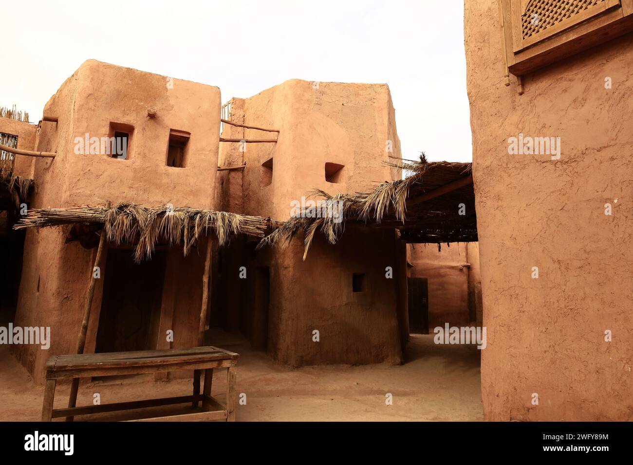 Atlas Studios è uno studio cinematografico situato a 5 chilometri a ovest della città di Ouarzazate in Marocco. Foto Stock