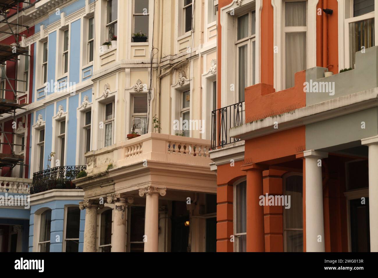 Gli splendidi edifici storici di appartamenti nel cuore di Londra Foto Stock