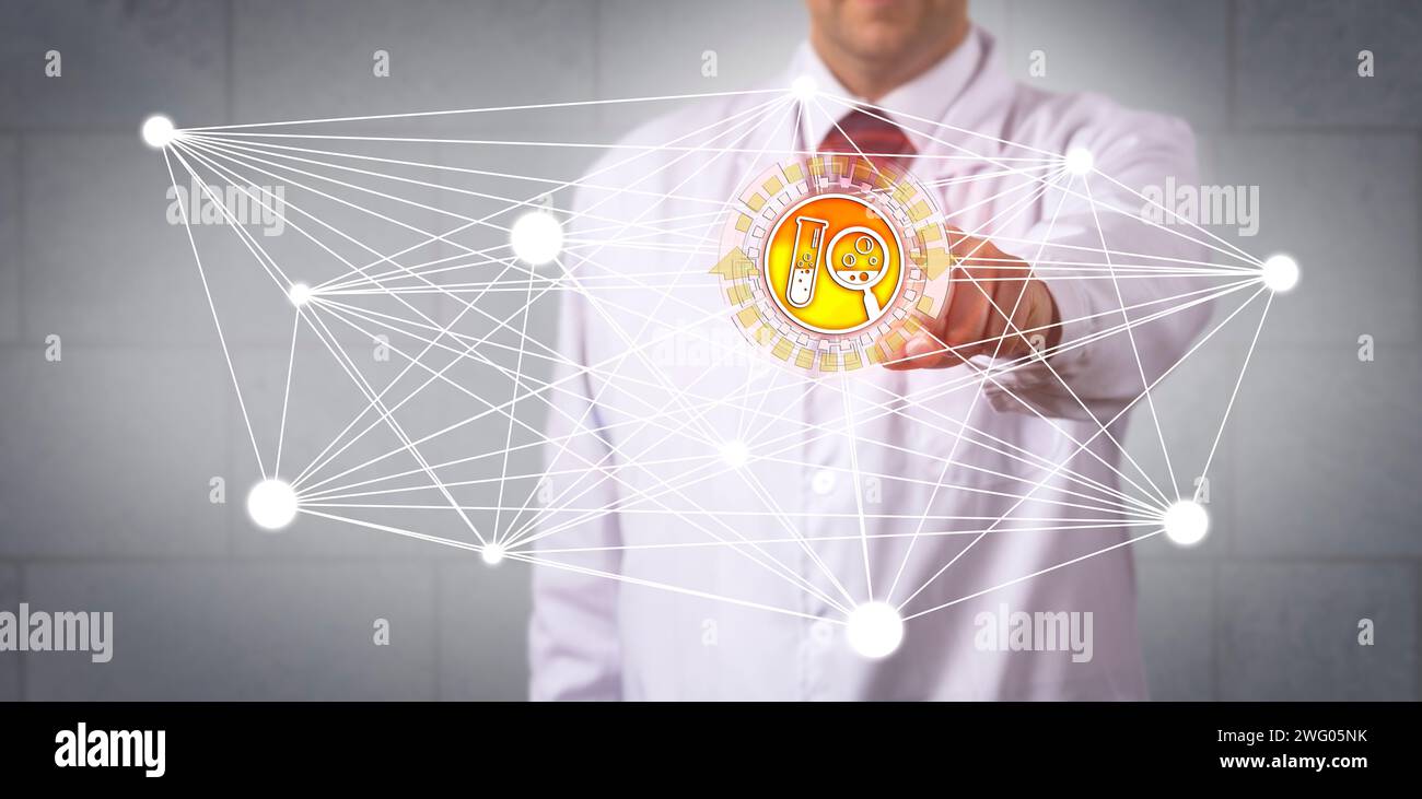 Uno scienziato farmaceutico irriconoscibile sta premendo un pulsante per la scoperta di farmaci in una rete informatica virtuale. Industria farmaceutica e tecnologia dell'informazione Foto Stock