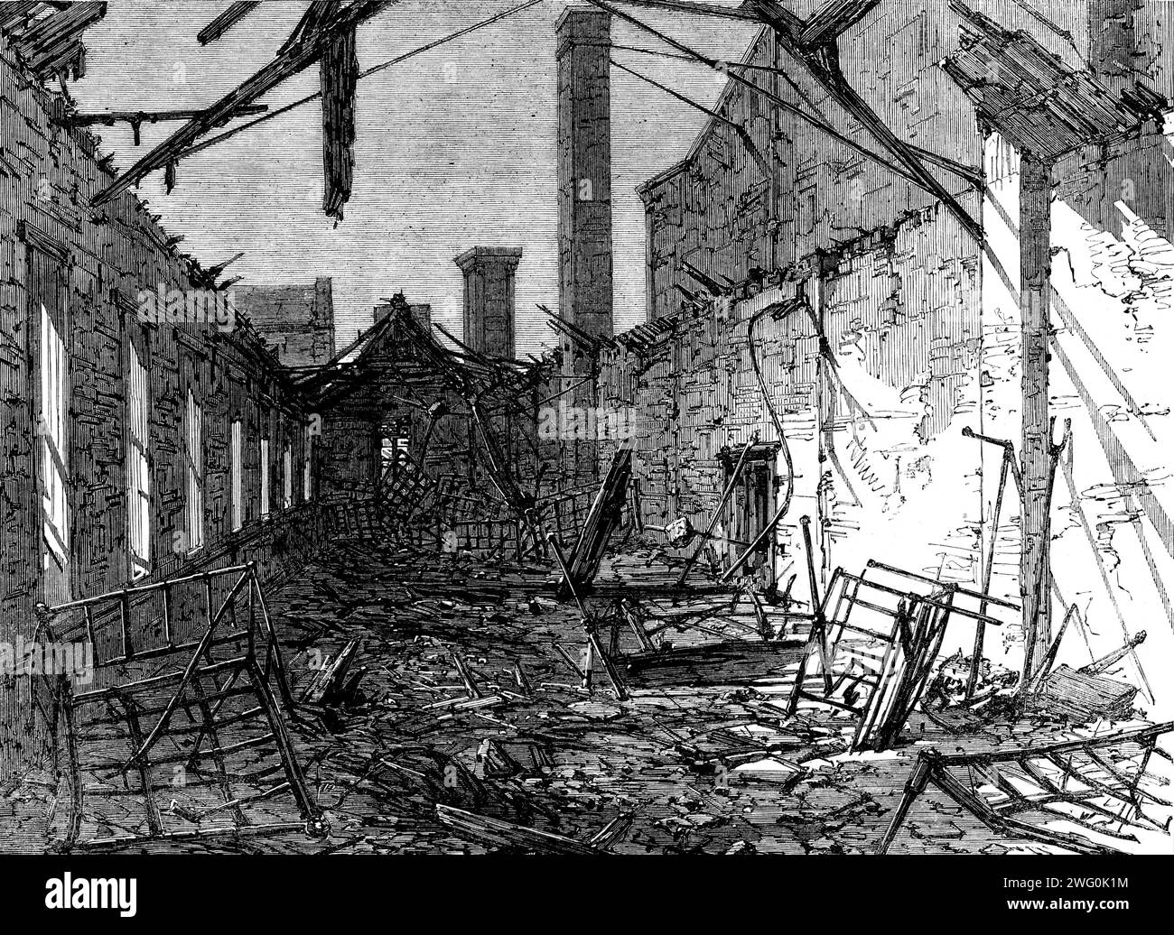 L'incendio fatale al Liverpool Workhouse, Brownlow-Hill: Rovine del dormitorio dei bambini, 1862. "...un incendio più calamitoso... ha causato la perdita della vita di due donne e ventuno bambini... i maggiori sforzi sono stati fatti per estirpare i bambini attraverso le finestre... tuttavia, il fumo era così denso e il calore così grande che era assolutamente impossibile per chiunque ottenere un ingresso senza la certezza di una morte quasi istantanea ... due infermiere adulte e una ragazza caddero vittime dei loro sforzi per salvare la vita dei bambini indifesi ... sulla sottomissione di il fuoco che le rovine presentavano Foto Stock