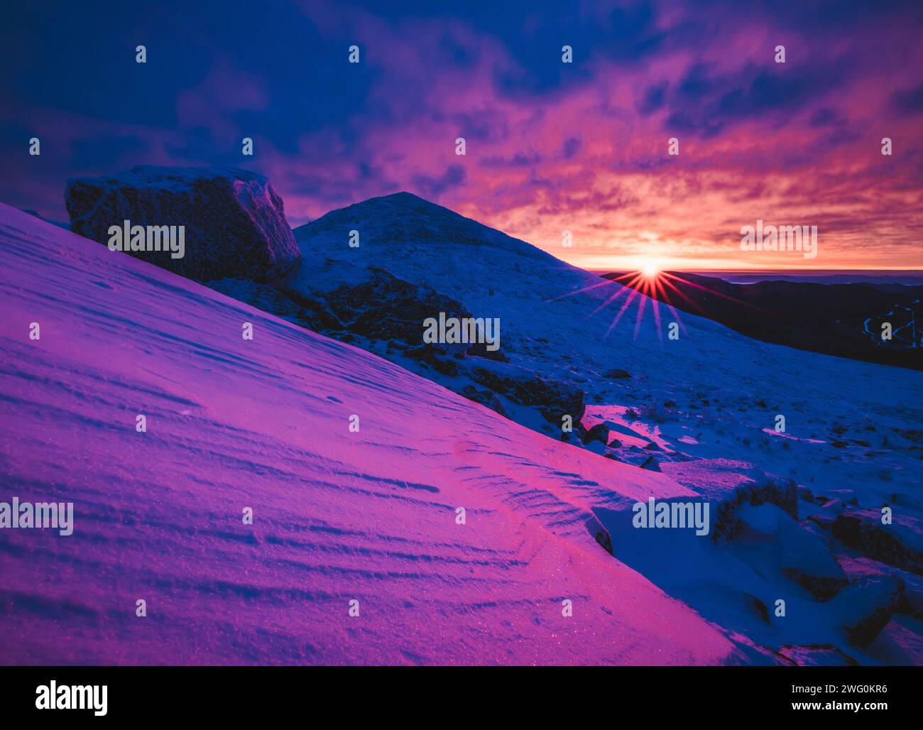 Alba invernale sul fianco del Monte Madison, New Hampshire Foto Stock