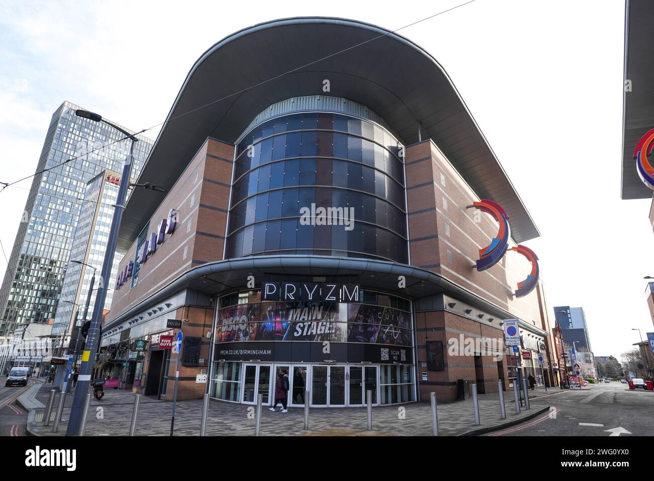 Broad Street, Birmingham 2 febbraio 2024 - il nightclub PRYZM di Broad Street a Birmingham è stato chiuso come parte del gruppo Rekom UK che è entrato in amministrazione. L'Heidi's Bier Bar di Birmingham è stato salvato dalla chiusura poiché ha continuato a superare le proiezioni di vendita. Credito: Stop Press Media/Alamy Live News Foto Stock