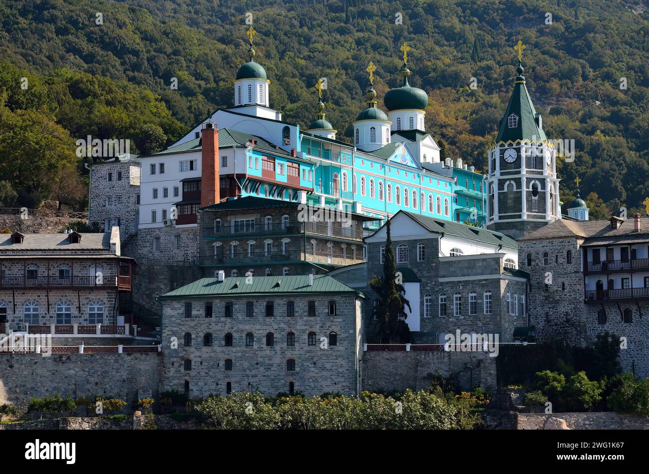 La vista del Monastero di San Panteleimone, Monte Athos, Grecia Foto Stock