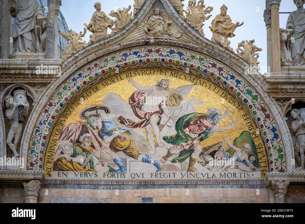 San Marco Basilica Portal Mosaic detail, Venezia, Italia Foto Stock