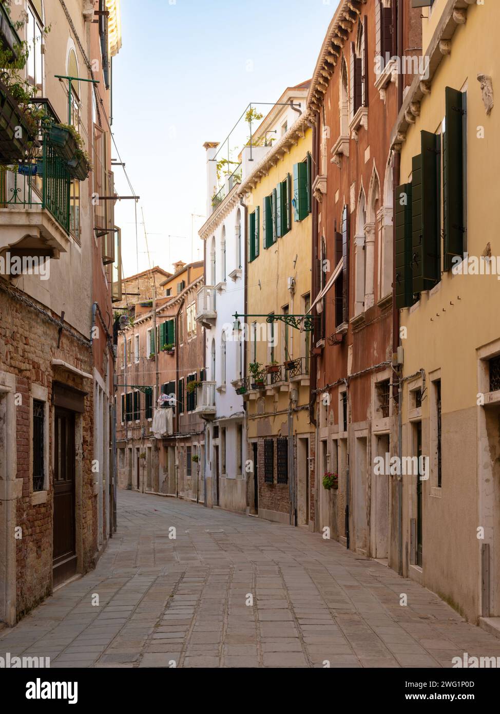 Strada vuota, Venezia, Italia Foto Stock