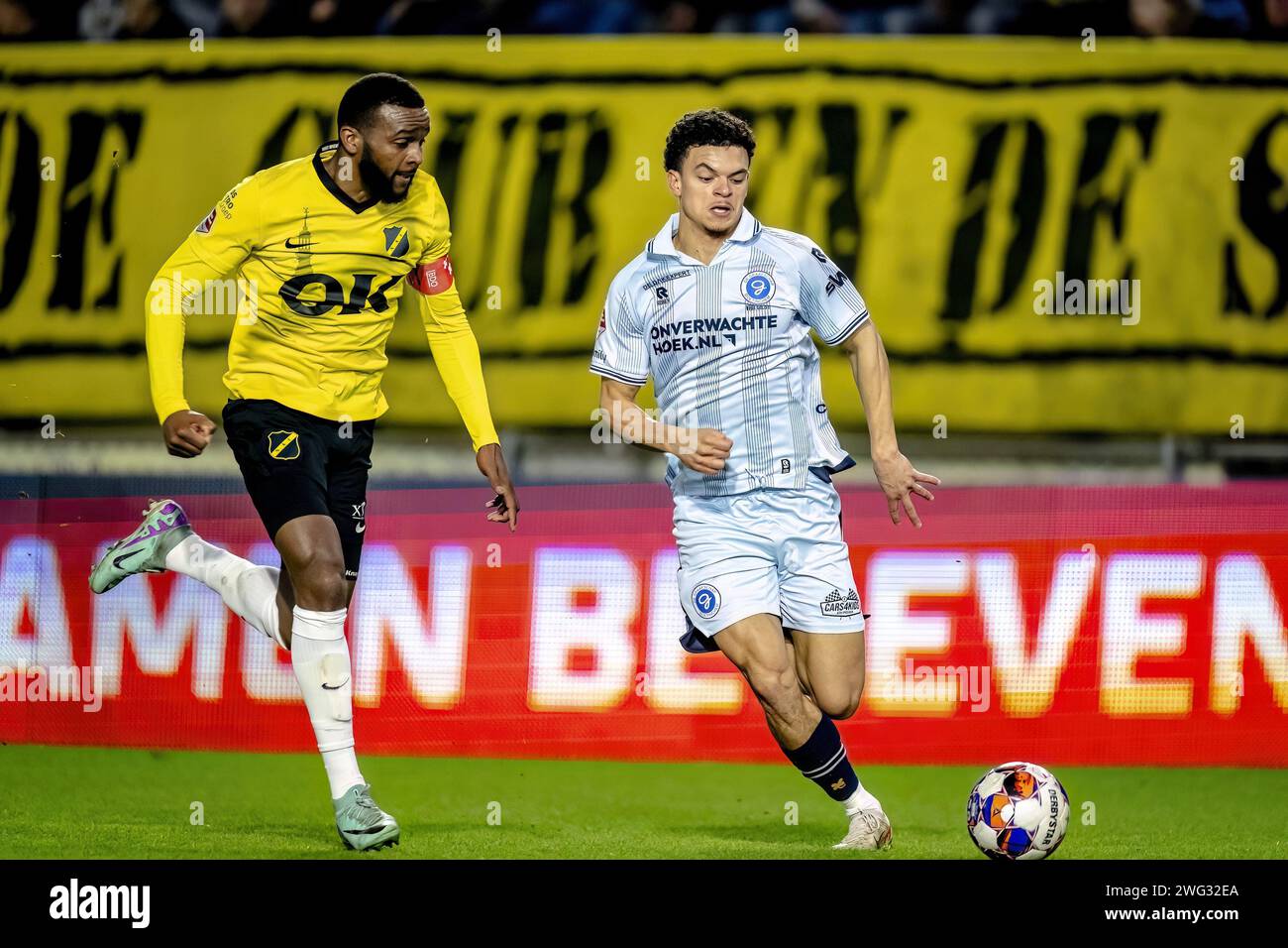 BREDA, Paesi Bassi. 2 febbraio 2024. Calcio, Rat VerleghStadium, Keuken Kampioen Divisie, stagione 2023/2024, durante la partita NAC - De Graafschap, giocatore NAC Cuco Martina, giocatore De Graafschap Tristan van Gilst Credit: Pro Shots/Alamy Live News Foto Stock