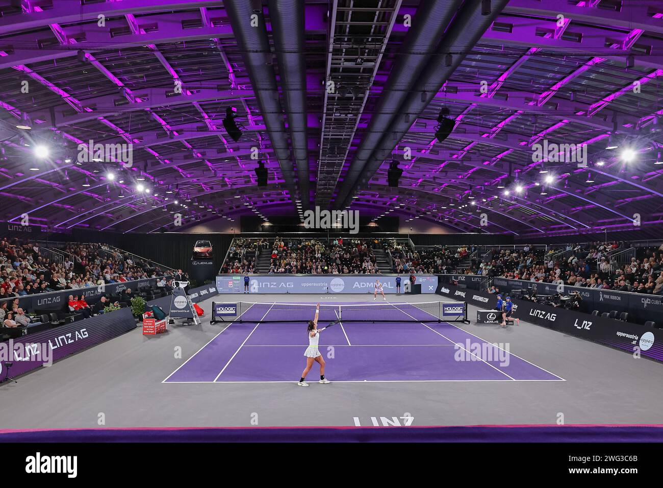 Linz, alta Austria, Austria. 2 febbraio 2024. Impressioni in azione durante l'alta Austria Ladies Linz - Womens Tennis, WTA500 (immagine di credito: © Mathias Schulz/ZUMA Press Wire) SOLO USO EDITORIALE! Non per USO commerciale! Foto Stock