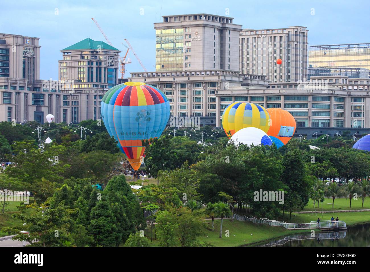 Il 3° Festival internazionale delle mongolfiere Putrajaya a Putrajaya, Malesia. Foto Stock