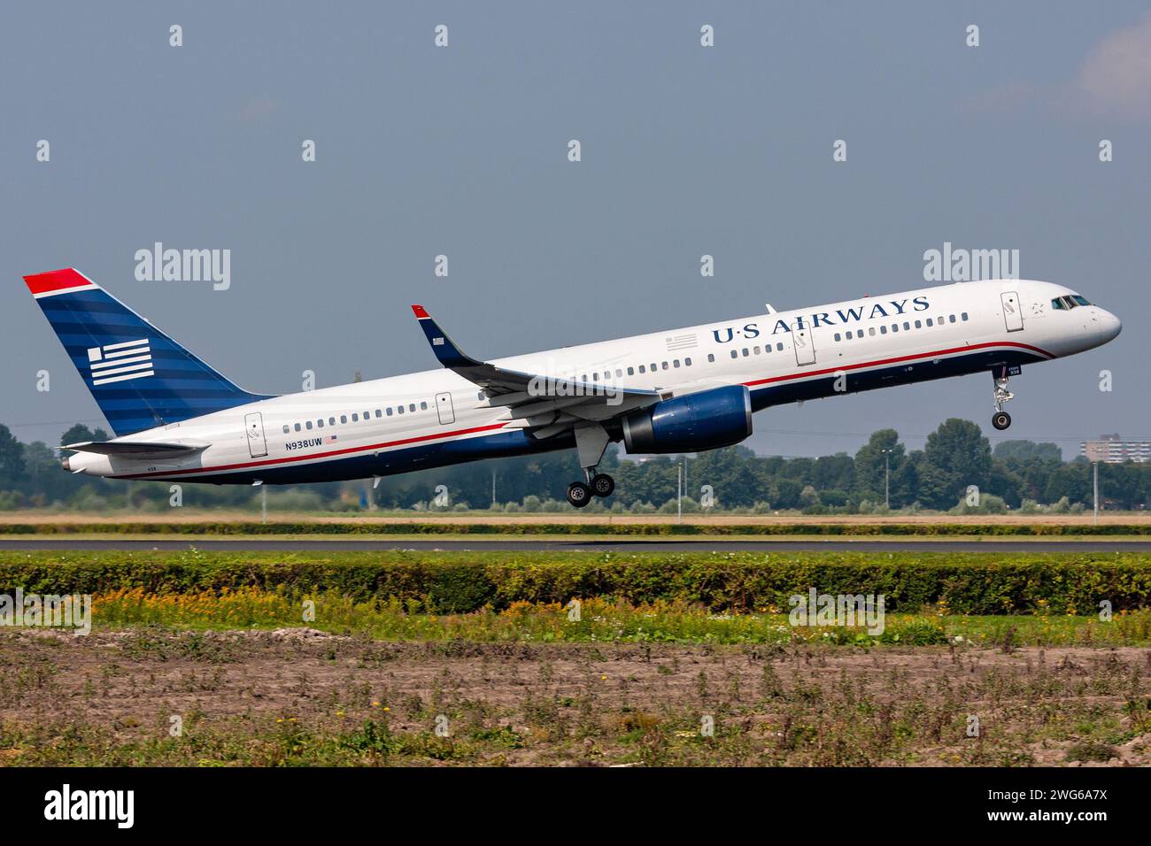 US Airways Boeing 757-200 con registrazione N938UW appena in volo presso l'aeroporto Schiphol di Amsterdam Foto Stock