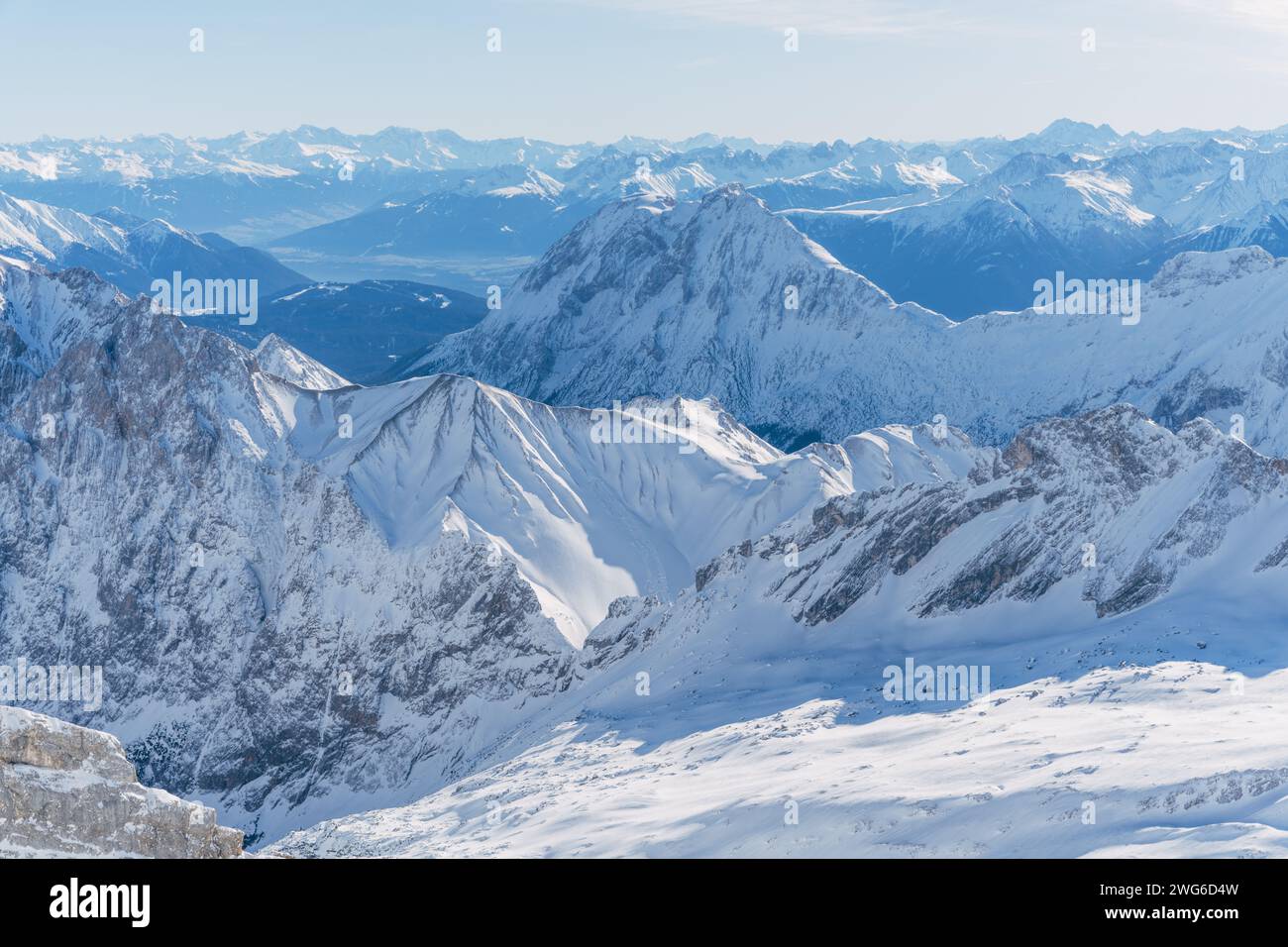 Montagne Zugspitze, Alpi occidentali della Germania Foto Stock