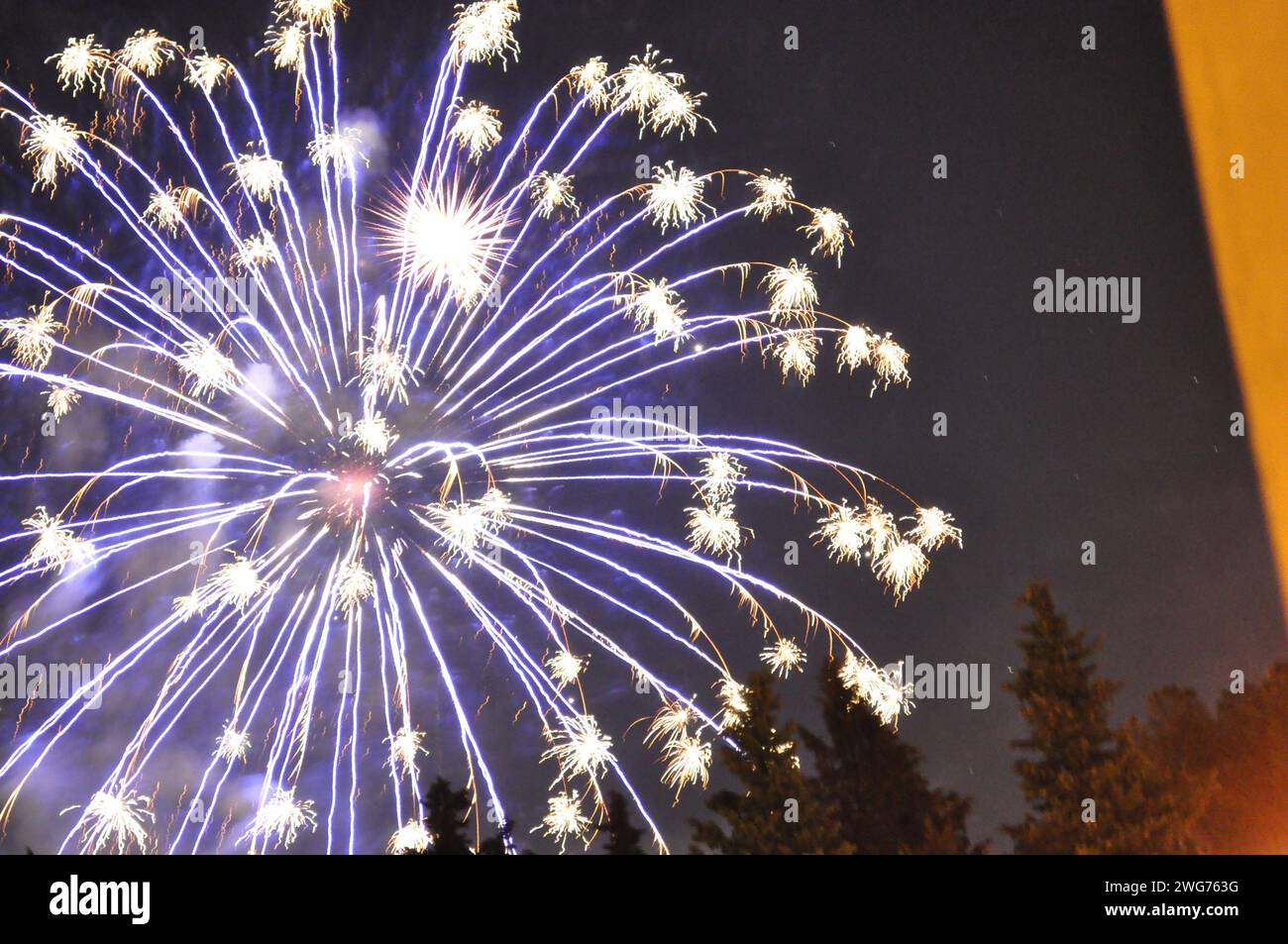 Fuochi d'artificio per la notte di Capodanno a Perugia, Italia Foto Stock