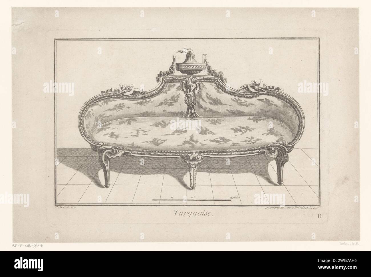 Bank Met Rookvat, Anonimo, dopo Jean Charles Delafosse, 1745 - 1775 stampa Una panchina semicircolare con tappezzeria decorata, mezze lune con orecchie e al centro una maschera e un recipiente per fumatori con ghirlande. Banco per incisione in carta Parigi. bruciatore a incenso  profumi, profumi Foto Stock