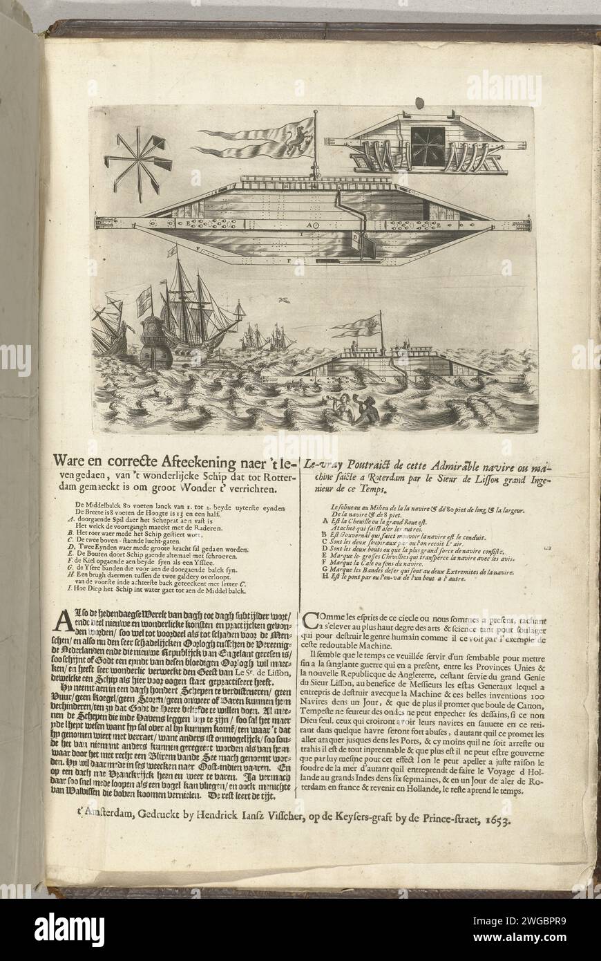 La sciocca nave di Rotterdam, 1653, 1653 stampa la sciocca o meravigliosa nave di Rotterdam, progettata da Jean Duson (qui citato come 'le Sieur de Lisson'), 1653. Nave in legno a forma di diamante scontata con ruota a tazza o vite al centro. Con una sezione trasversale e una rappresentazione di come la nave spara altre navi in mare e affonda. Sotto la targhetta sul foglio, due descrizioni della nave sono stampate in due colonne, in olandese e in francese. Tipografia: Olanda settentrionale Sprinter: Stampa su carta/incisione/tipografia di Amsterdam improvvisata e inusuale traffico sull'acqua Foto Stock