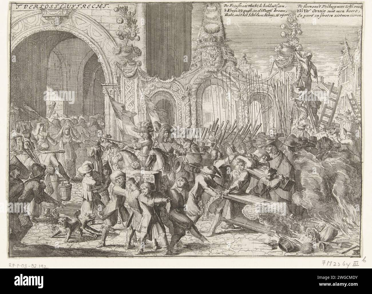 La partenza dei francesi da Utrecht nel 1673 novembre 1675 - 1700 stampa la partenza dei francesi da Utrecht il 23 novembre 1673. In primo piano, tutti gli attributi cattolici che sono stati rimossi dal Duomo sono bruciati. A sinistra, le donne con le scope e il lavaggio in chiesa per pulirla di nuovo. Gli archi di trionfo sono fondati sullo sfondo del Principe d'Orange. In alto a destra, due versi a tre zampe in olandese. Terza stampa di una serie di cinque stampe sugli eventi accaduti a Utrecht per il periodo 1672-74. Tipografia: Olanda settentrionale spublisher: Amsterdam paper etchin Foto Stock