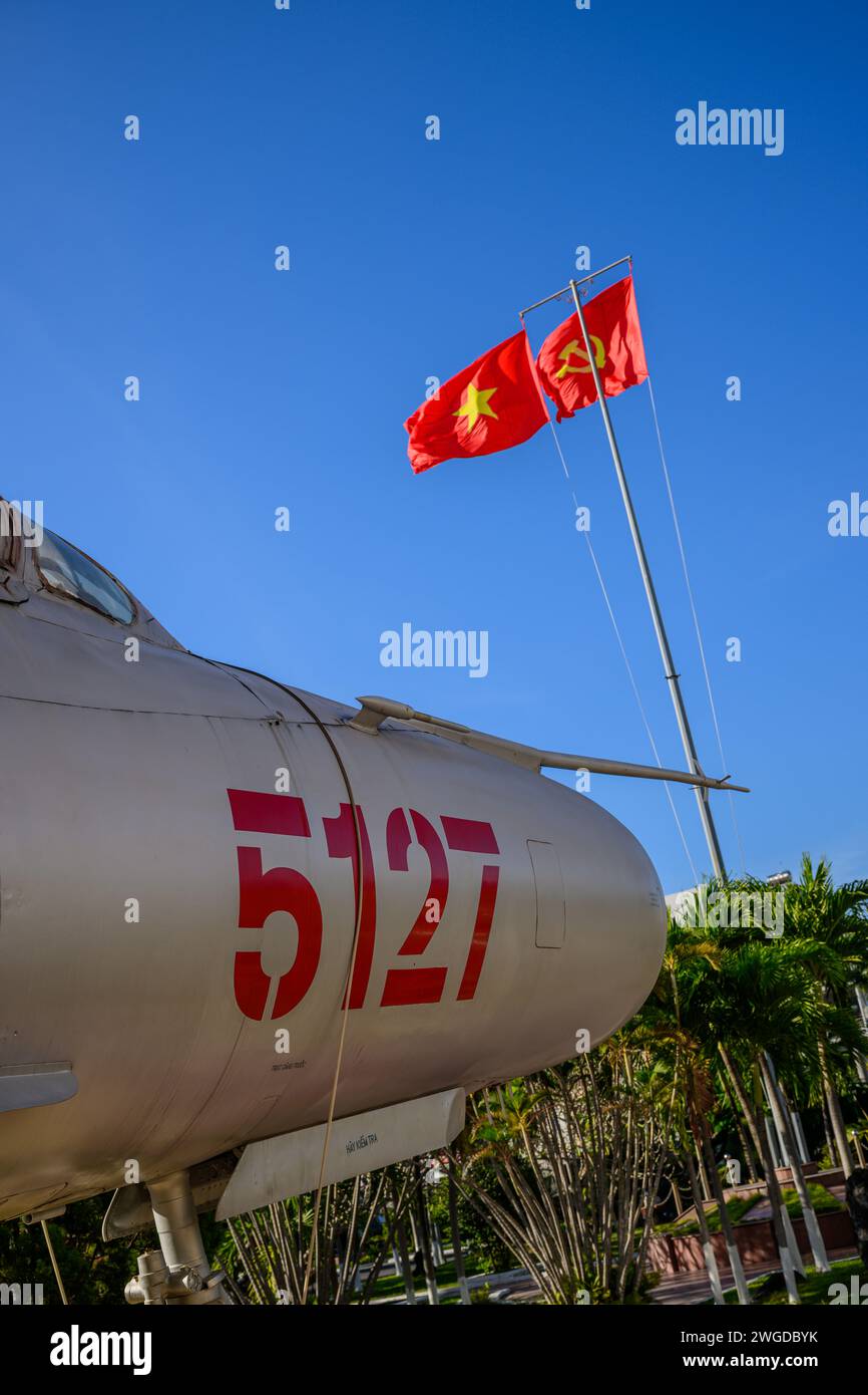 Un aereo da caccia MIG-21 dell'Aeronautica militare vietnamita al Museo di ho chi Minh, da Nang, Vietnam Foto Stock