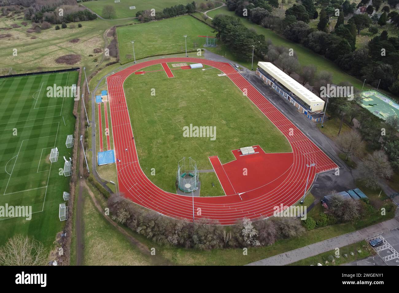 Vista aerea del Kings Park Athletic Centre a Bournemouth nel Dorset, vicino ai campi di allenamento dell'AFC Bournemouth. Foto Stock