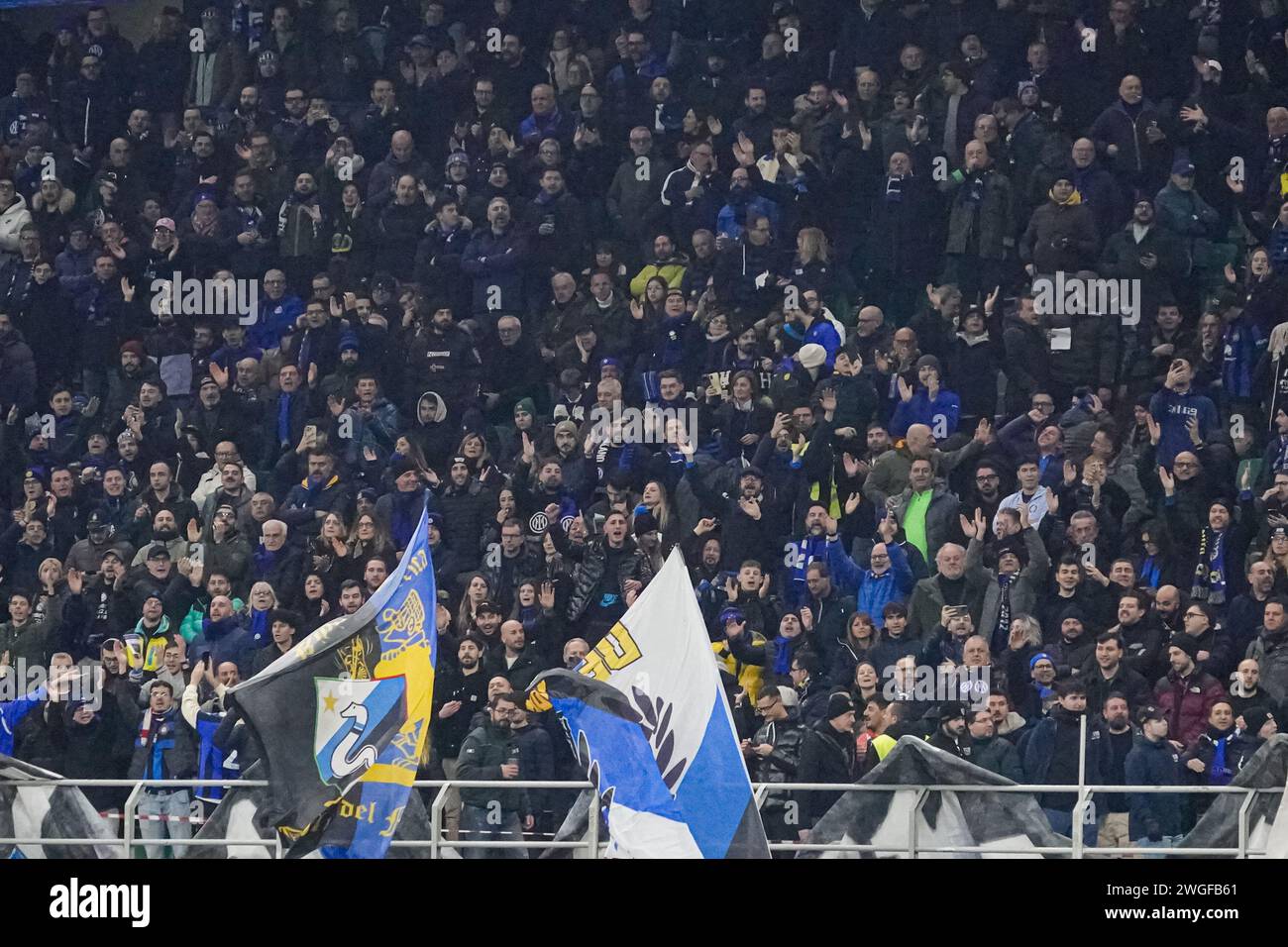 Milano, Italia. 4 febbraio 2024. Tifosi dell'Inter, durante l'Inter contro la Juventus FC, serie A, allo Stadio Giuseppe Meazza. Crediti: Alessio Morgese/Alessio Morgese/Emage/Alamy live news Foto Stock